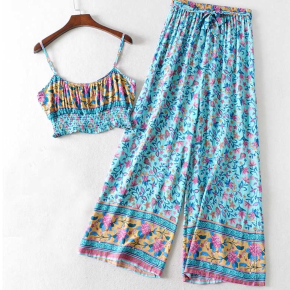 Boho Chic Print Pants Set - Picture 4 of 7